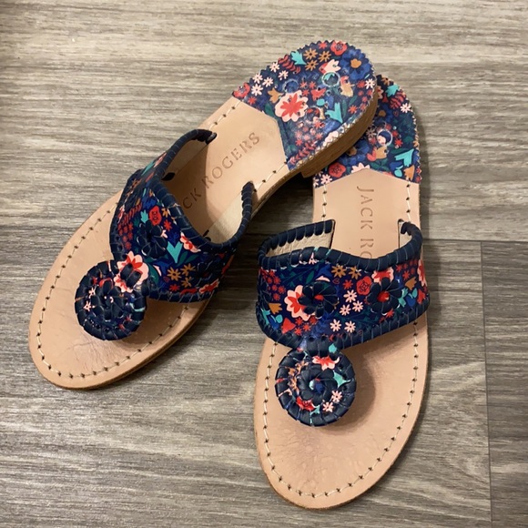 jacks flat floral icon sandal